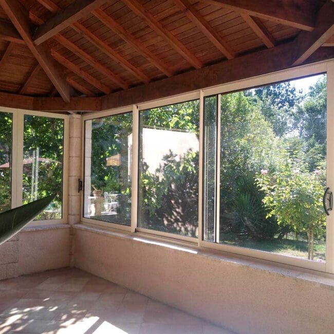 pose d'une veranda à Boulazac